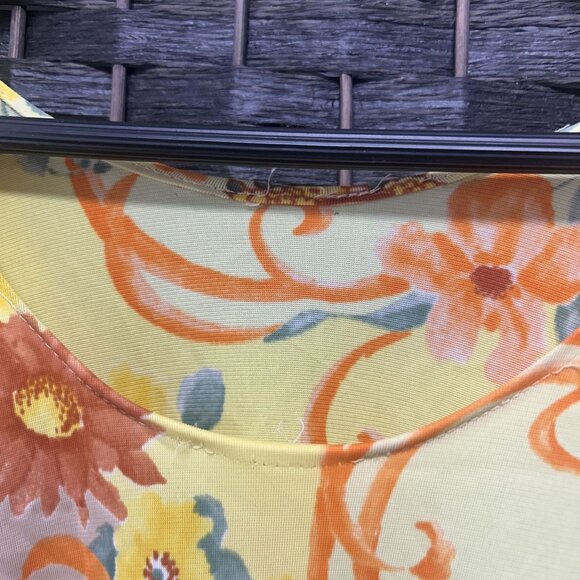 Vintage 70s Bell Sleeved Yellow Floral Mini Dress Size Small - Picture 2 of 8